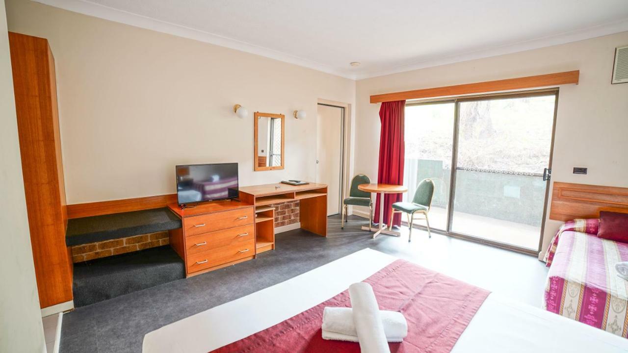 Country 2 Coast Motor Inn Coffs Harbour Kültér fotó