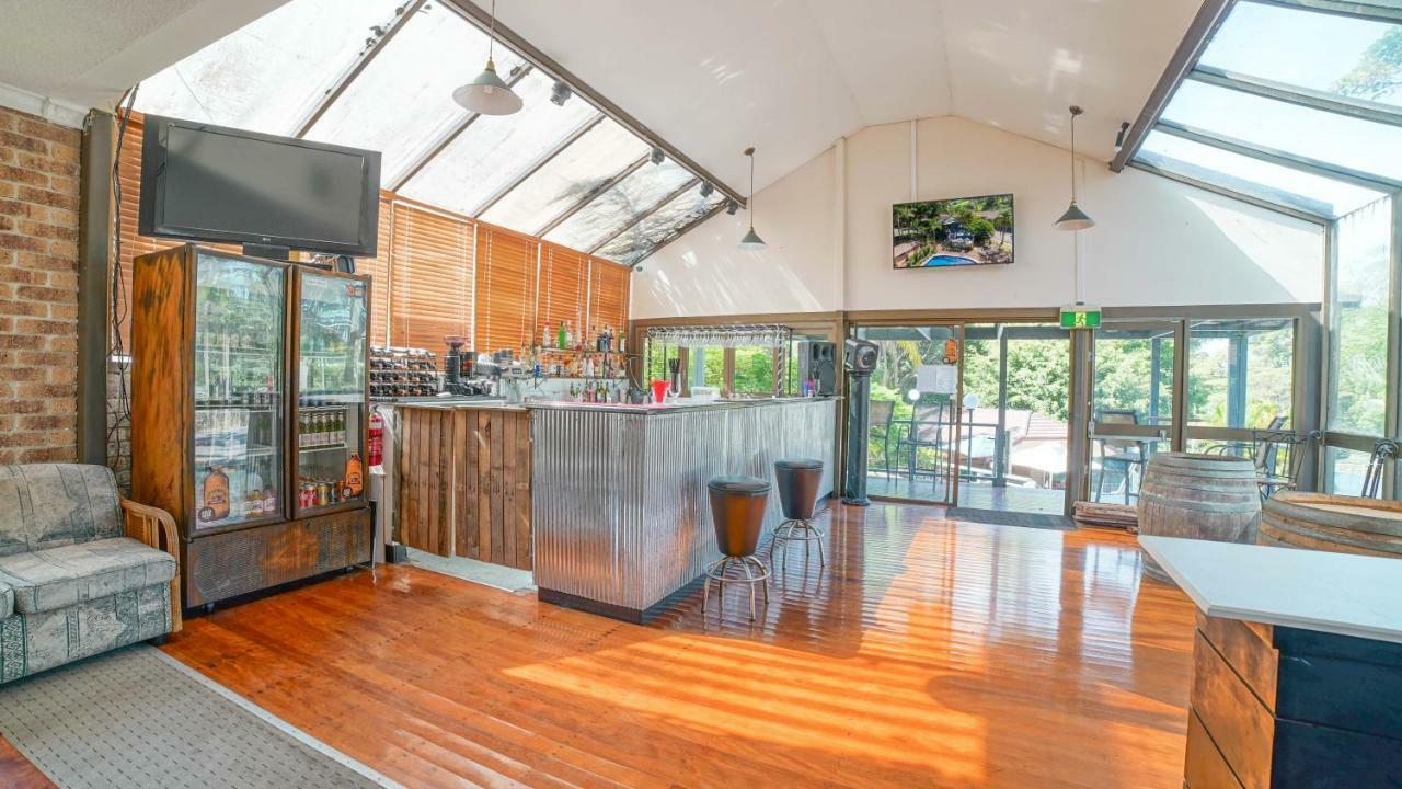 Country 2 Coast Motor Inn Coffs Harbour Kültér fotó