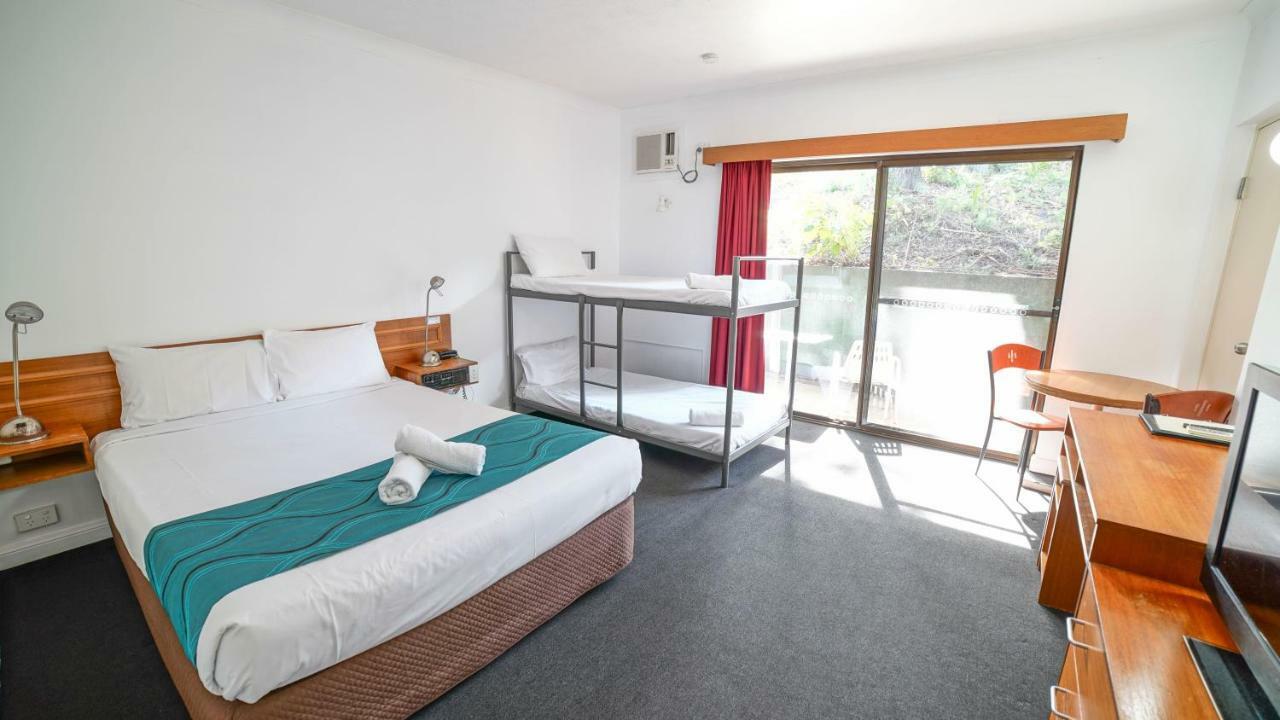 Country 2 Coast Motor Inn Coffs Harbour Kültér fotó