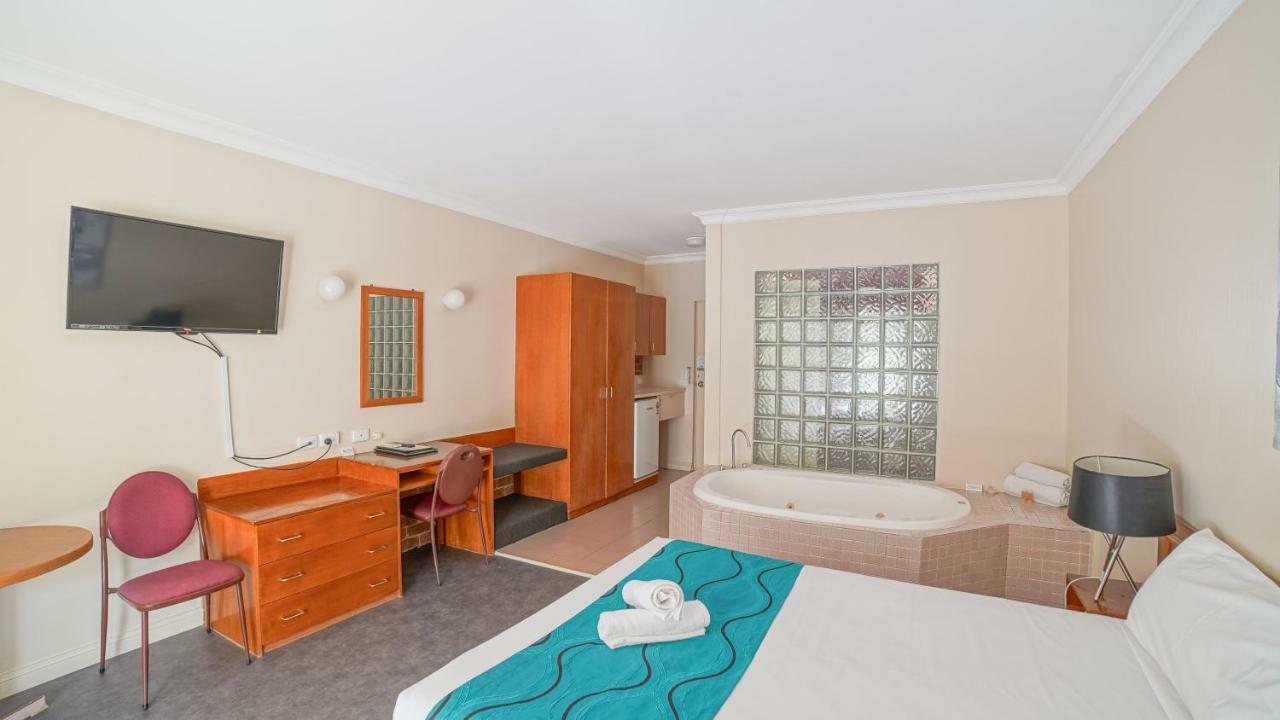 Country 2 Coast Motor Inn Coffs Harbour Kültér fotó