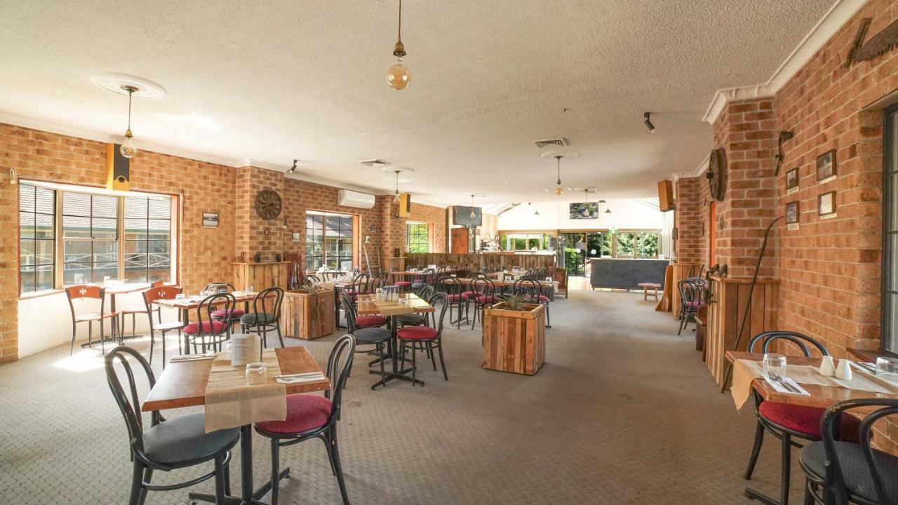 Country 2 Coast Motor Inn Coffs Harbour Kültér fotó
